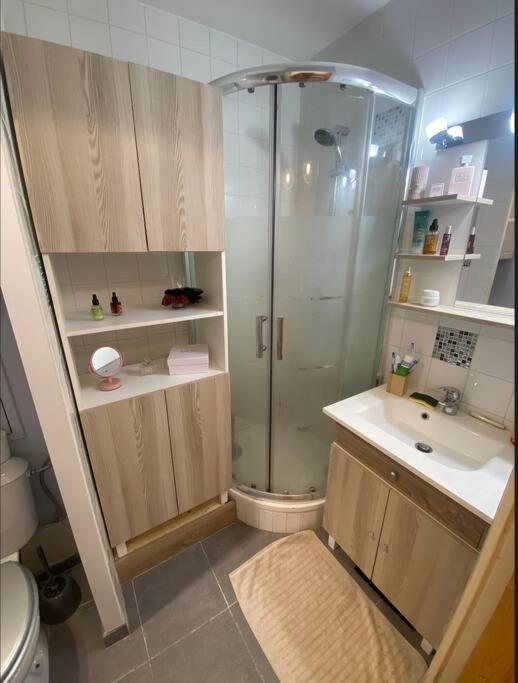 Superbe Appartement Avec Jardin & Jacuzzi - En Face De La Mer La Ciotat Exterior photo